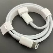 کابل USB-C به Lightning طرح اپل – طول ۱ متر