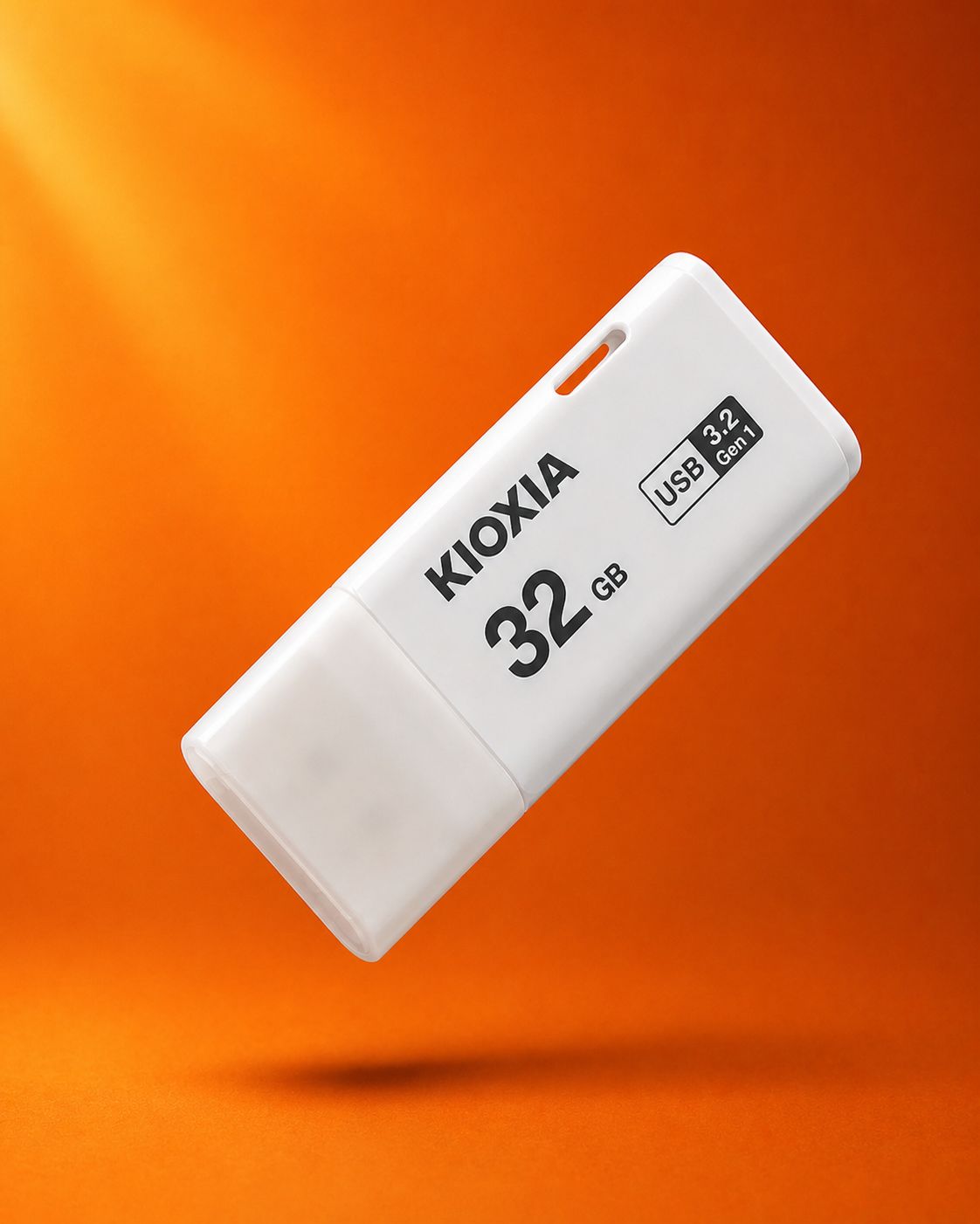 فلش مموری کیوکسیا مدل U301 ظرفیت 32 گیگابایت با رابط USB 3.2